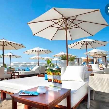 Magnifico En La Carihuela, Torremolino Apartment