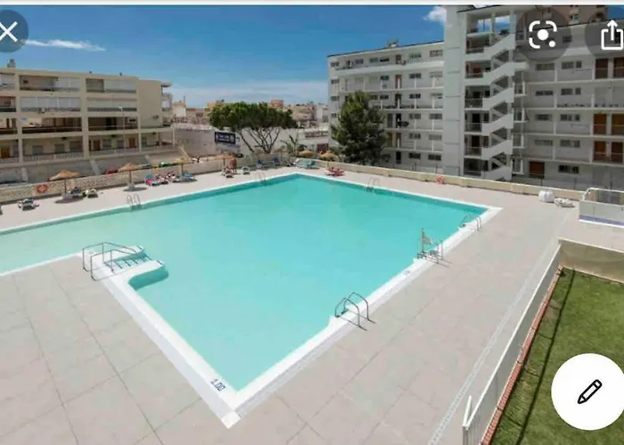 Magnifico En La Carihuela, Torremolino Apartment