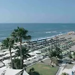 Magnifico En La Carihuela, Torremolino Апартаменты *