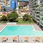 Magnifico En La Carihuela, Torremolino * Торремолинос