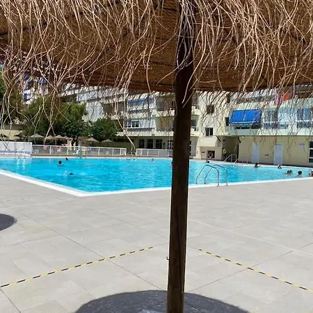 Magnifico En La Carihuela, Torremolino Τορρεμολίνος